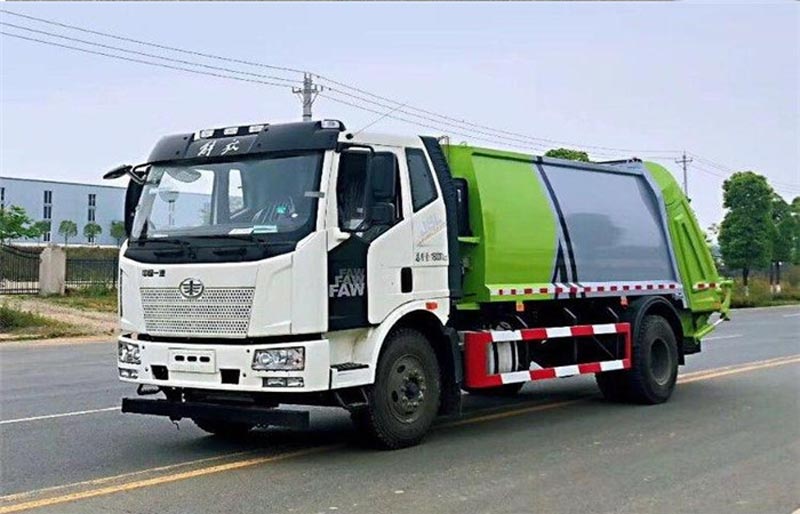 湖北程力集团国六12吨解放J6压缩垃圾车